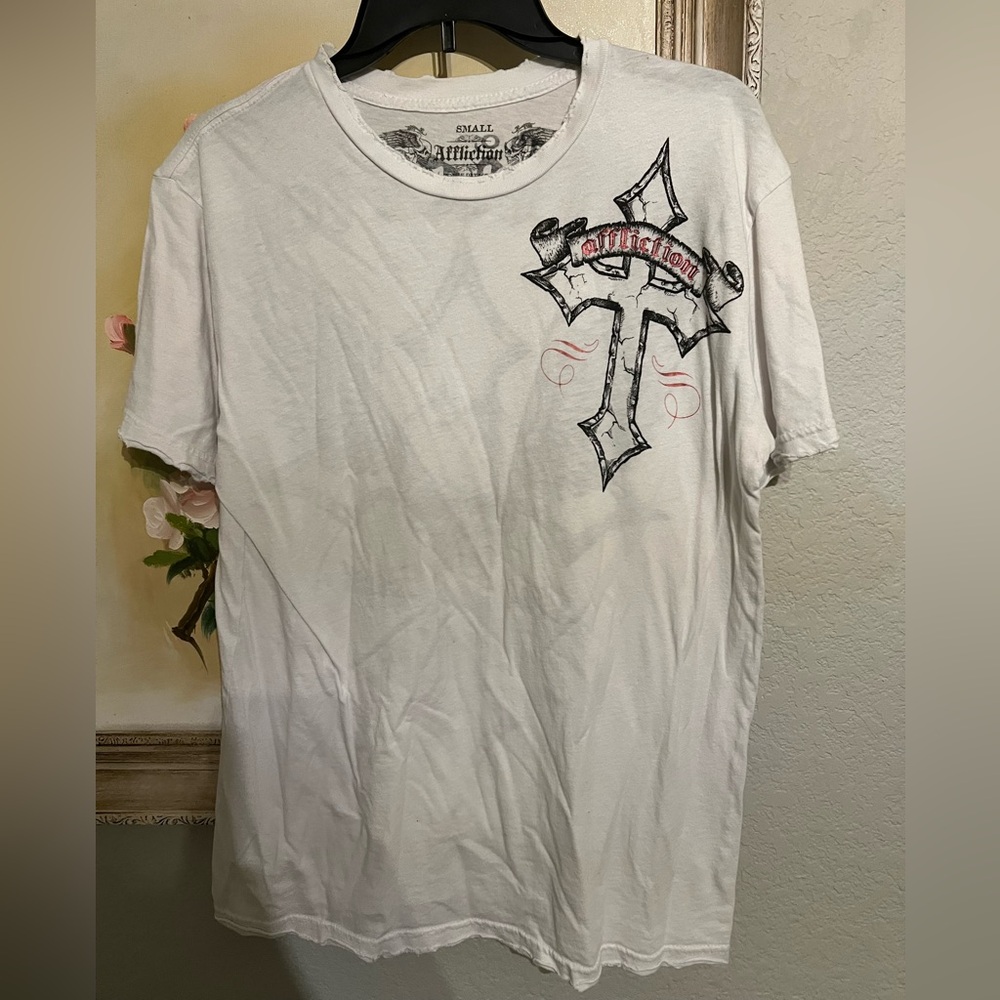 Affliction lightweight White Cross Graphic Tee